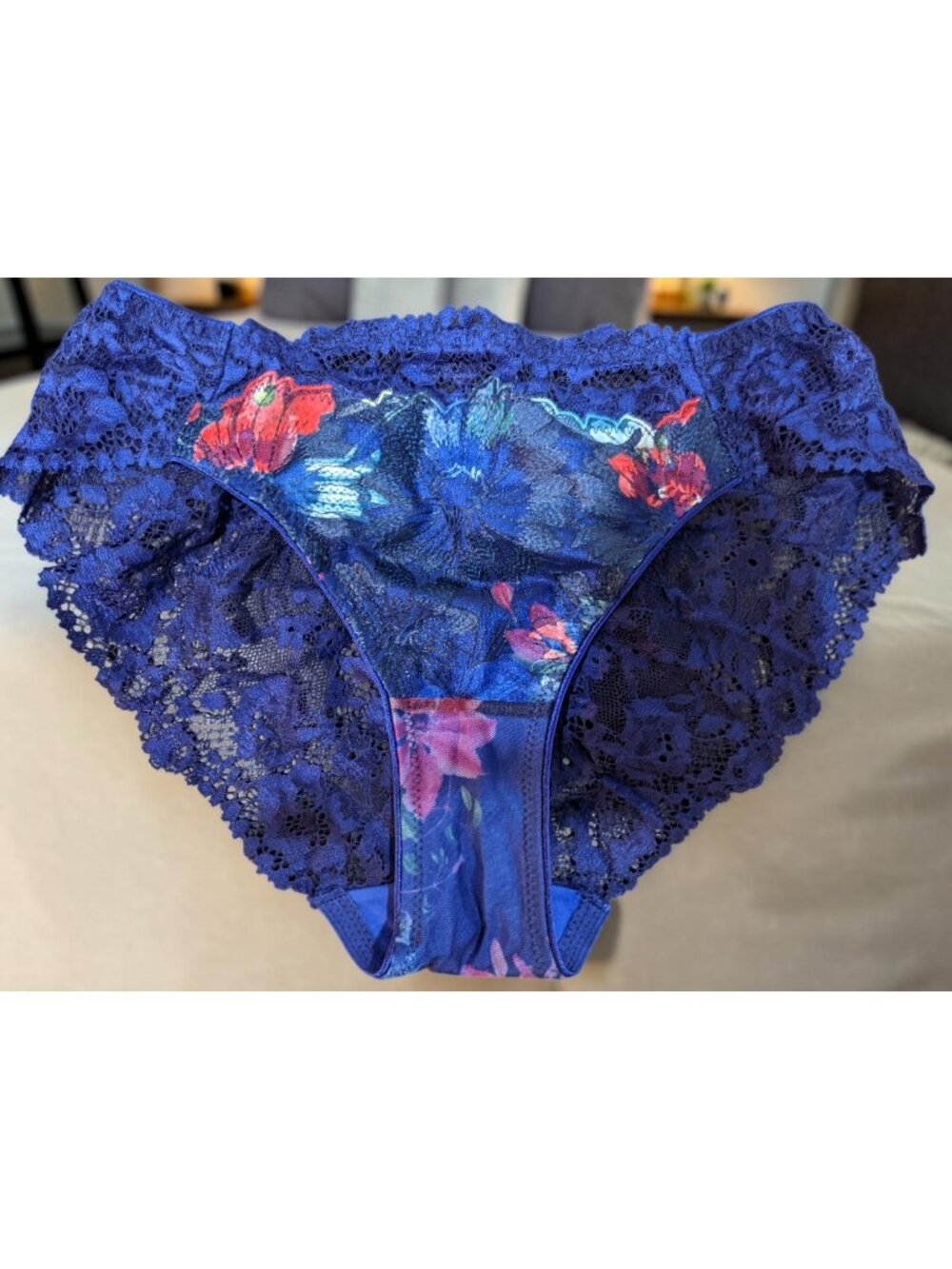 Bradelis New York Women's Lace Floral Panty Blue Size S  NEW WITHOUT TAGS!